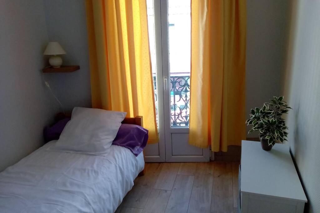 Charmant Appartement A Perigueux Exterior photo